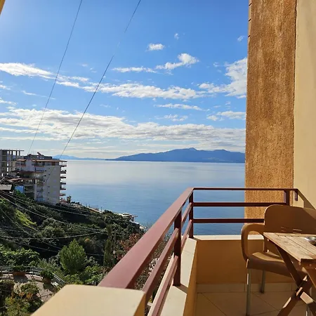 Apartamento Two Bedroom With Sea View 092 *
