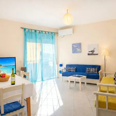 Two Bedroom With Sea View 092 Apartment