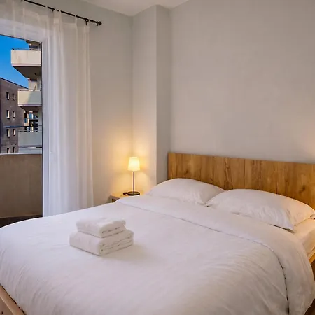 Apartment Two Bedroom With Sea View 092 Sarande