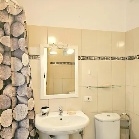 Two Bedroom With Sea View 092