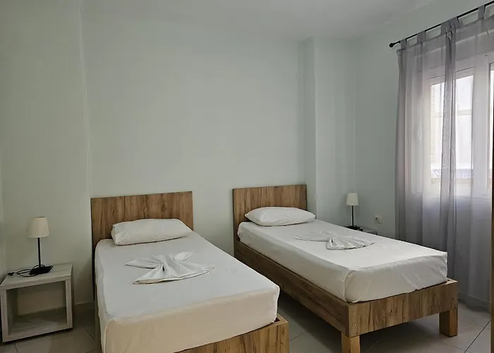 Two Bedroom With Sea View 092 Саранда